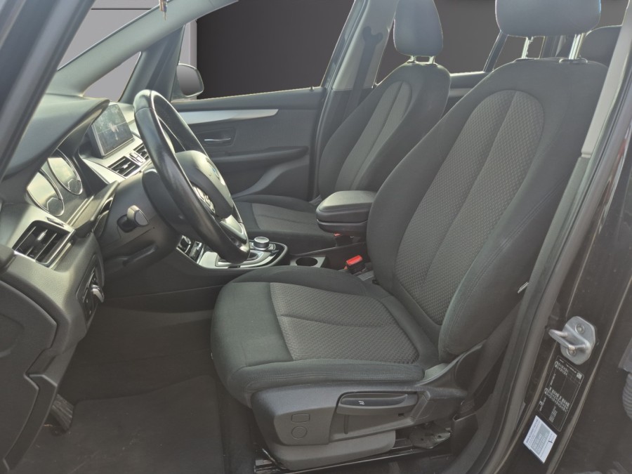 BMW d'occasion SERIE 2 218dA 150ch Business Design de 2018 Royan (17)﻿