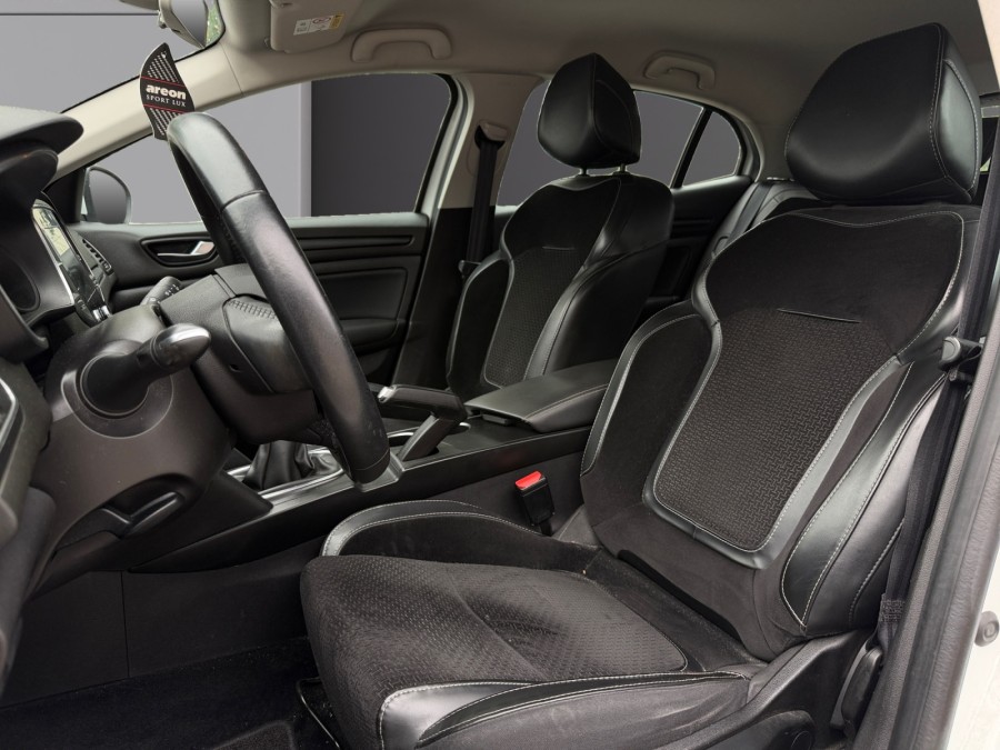 RENAULT d'occasion MEGANE IV 1.5 BLUE DCI 95 Business de 2019 Nîmes
