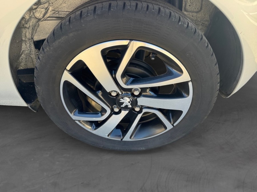 PEUGEOT d'occasion 108 1.2 PureTech Collection 5p de 2018 Vernon (27)﻿