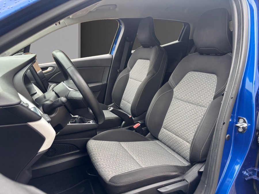 RENAULT d'occasion CLIO 1.5 Blue dCi 100ch Evolution de 2022 Lyon
