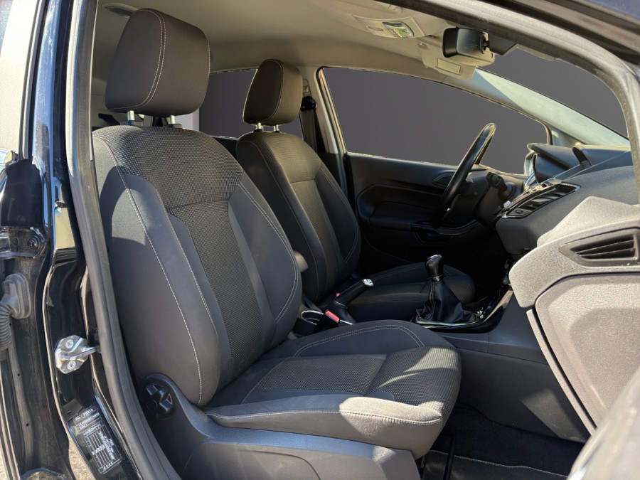 FORD d'occasion FIESTA 1000 ECOBOOST 100 BUSINESS NAV de 2016 Lyon