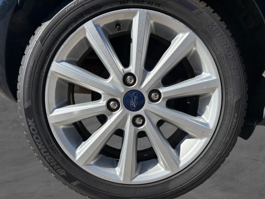 FORD d'occasion FIESTA 1000 ECOBOOST 100 BUSINESS NAV de 2016 Lyon