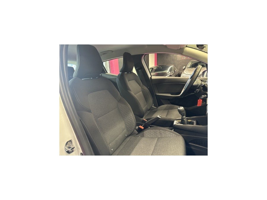 RENAULT d'occasion CLIO V 1 TCE 100 ZEN GPL de 2021 Villebon Sur
