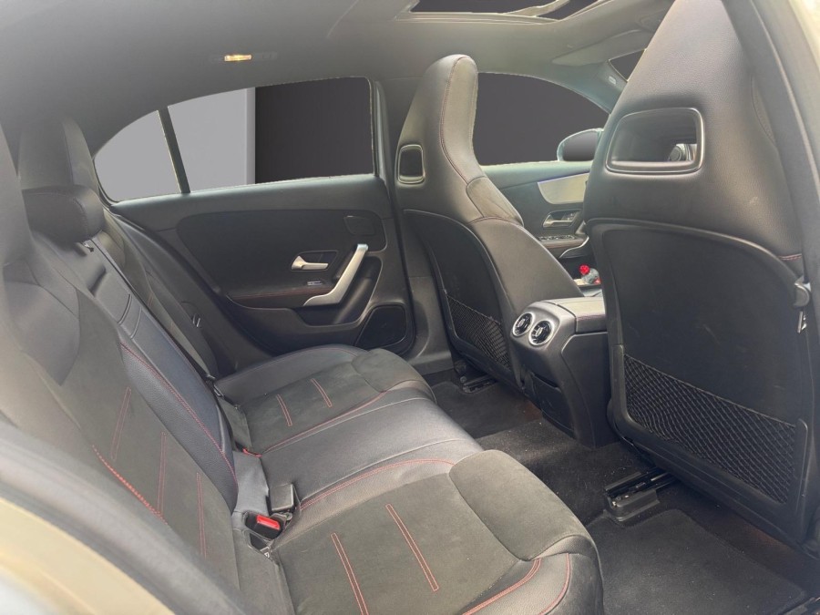 MERCEDES d'occasion CLASSE A 180 D AMG LINE AUTO de 2018 Paris 15