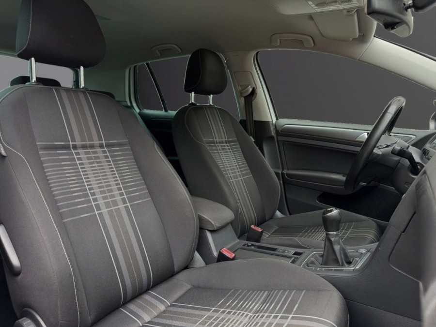 VOLKSWAGEN d'occasion GOLF 1.6 TDI 110 LOUNGE de 2015 Nîmes (30)﻿