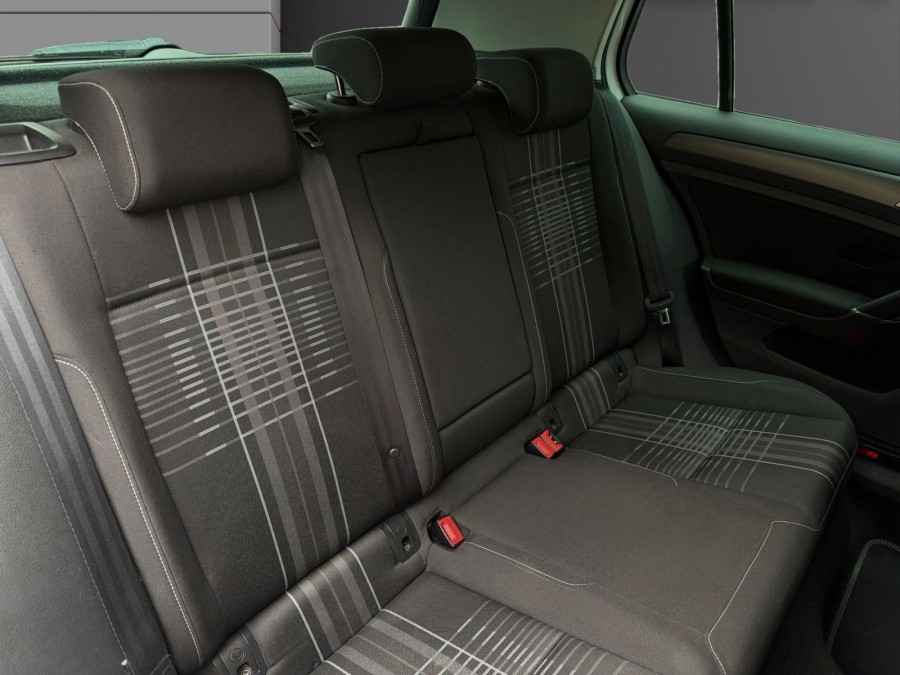 VOLKSWAGEN d'occasion GOLF 1.6 TDI 110 LOUNGE de 2015 Nîmes (30)﻿