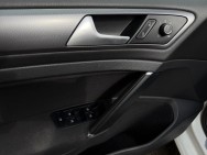 VOLKSWAGEN d'occasion GOLF 1.6 TDI 110 LOUNGE de 2015 Nîmes (30)﻿
