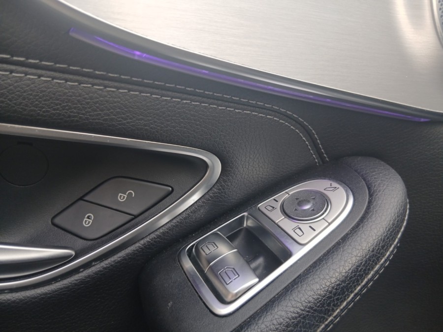 MERCEDES d'occasion CLASSE C COUPE 220 D COUPE AVANTGARDE LINE AUTO