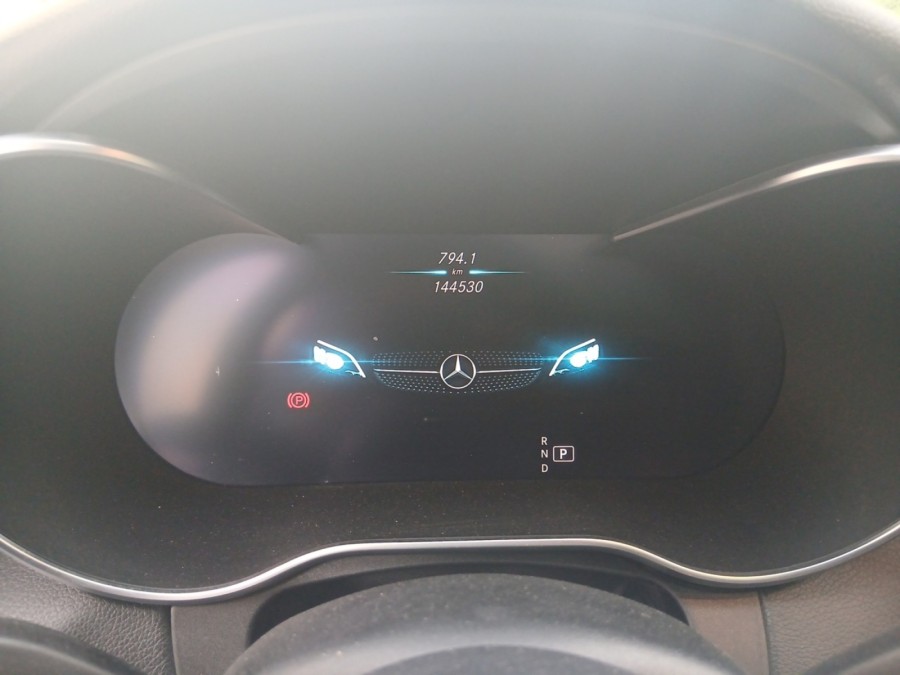MERCEDES d'occasion CLASSE C COUPE 220 D COUPE AVANTGARDE LINE AUTO