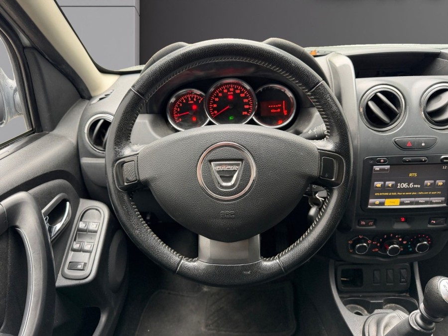 DACIA d'occasion DUSTER 1.5 DCI 110 FAP 4X2 PRESTIGE PLUS de 2015
