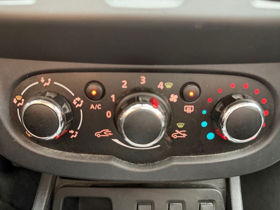 DACIA d'occasion DUSTER 1.5 DCI 110 FAP 4X2 PRESTIGE PLUS de 2015