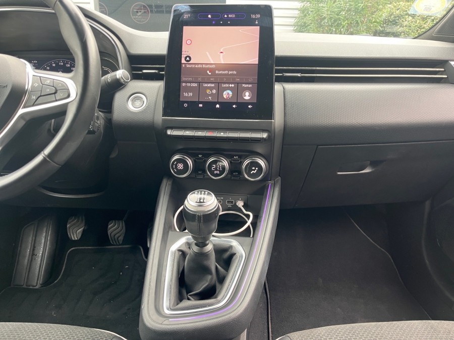 RENAULT d'occasion CLIO V 1.5 BLUE DCI 115 ZEN de 2020 Salon de