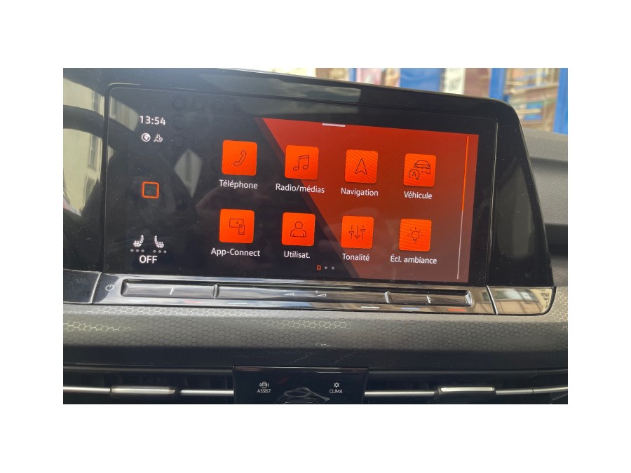 VOLKSWAGEN d'occasion GOLF 2.0 TSI 245 GTI DSG de 2023 Paris 15 (75)﻿