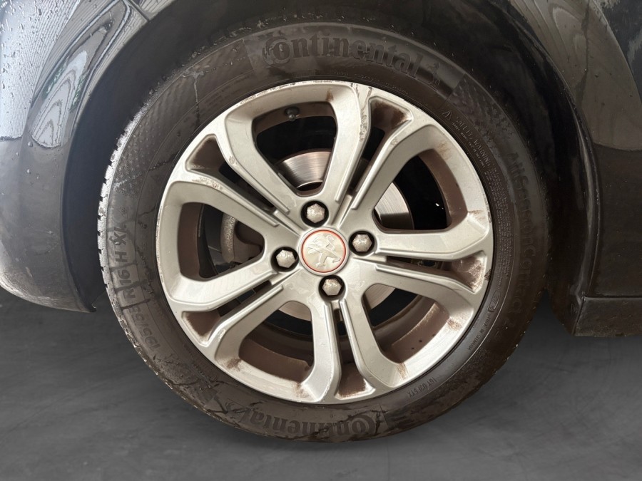 PEUGEOT d'occasion 208 1.6 EHDI 92 FAP BUSINESS de 2015 Nord Isère