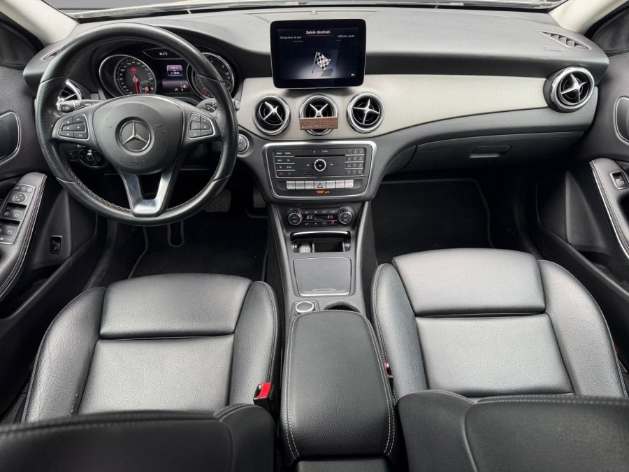 MERCEDES d'occasion GLA 200 D 2.2 CDI 4MATIC  sensation 7G de 2017