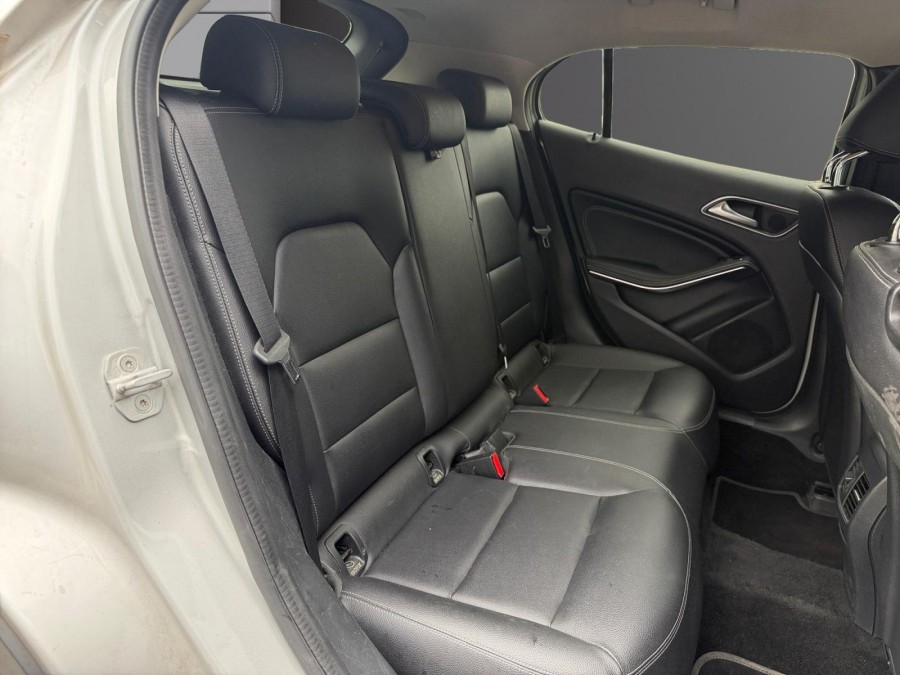 MERCEDES d'occasion GLA 200 D 2.2 CDI 4MATIC  sensation 7G de 2017
