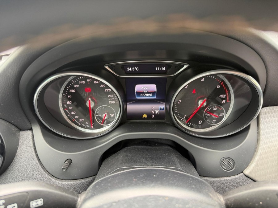 MERCEDES d'occasion GLA 200 D 2.2 CDI 4MATIC  sensation 7G de 2017