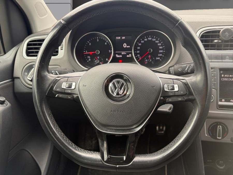 VOLKSWAGEN d'occasion POLO 1.4 TDI 90ch BlueMotion Technology Allstar