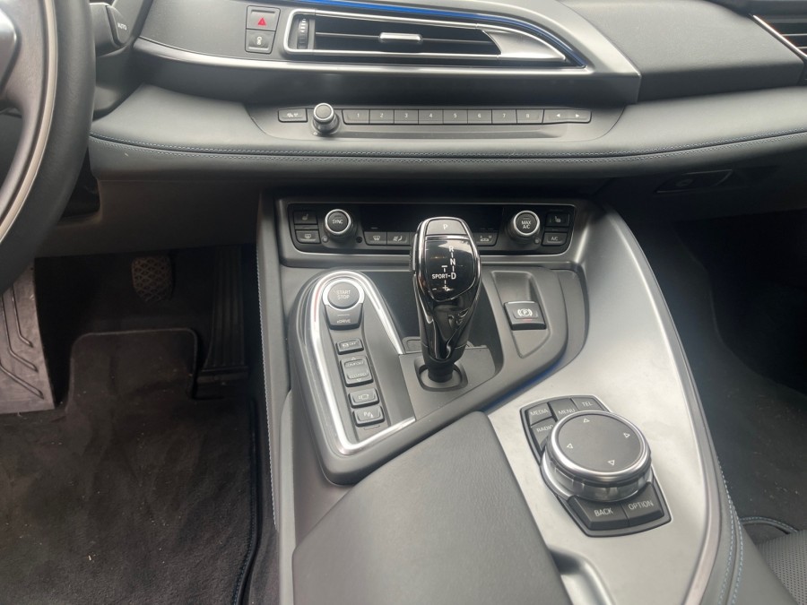 BMW d'occasion I8 HYBRID PROTONIC RED EDITION de 2015 Vernon (27)﻿