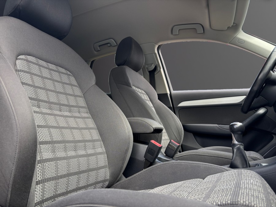 AUDI d'occasion Q3 2 TDI 140 S LINE de 2015 Carcassonne (11)﻿