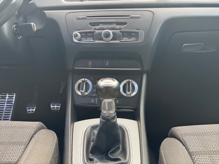 AUDI d'occasion Q3 2 TDI 140 S LINE de 2015 Carcassonne (11)﻿
