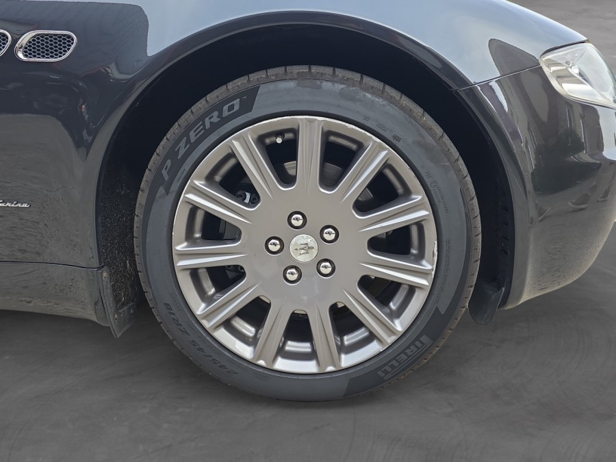 MASERATI d'occasion QUATTROPORTE Maserati Quattroporto de 2008 Méry