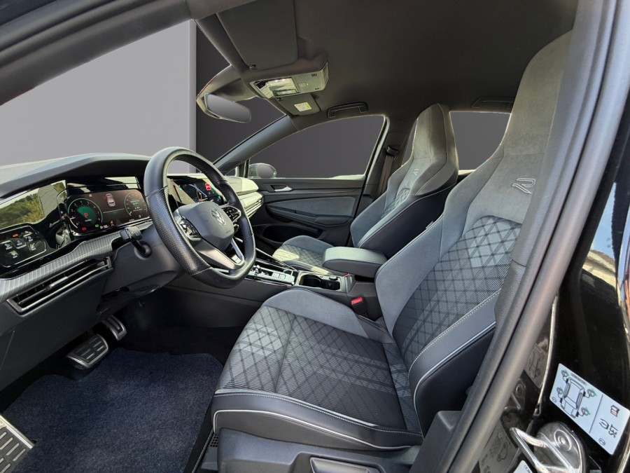 VOLKSWAGEN d'occasion GOLF 1.5 eTSI OPF 150ch R-Line DSG7 de 2023