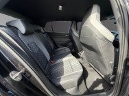 VOLKSWAGEN d'occasion GOLF 1.5 eTSI OPF 150ch R-Line DSG7 de 2023