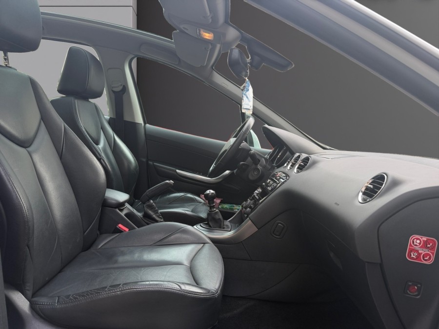 PEUGEOT d'occasion 308 1.6 THP de 2011 Cannes (06)﻿