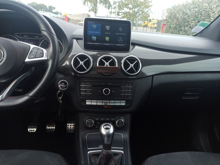 MERCEDES d'occasion CLASSE B II 180 CDI FASCINATION AMG de 2015 Brest