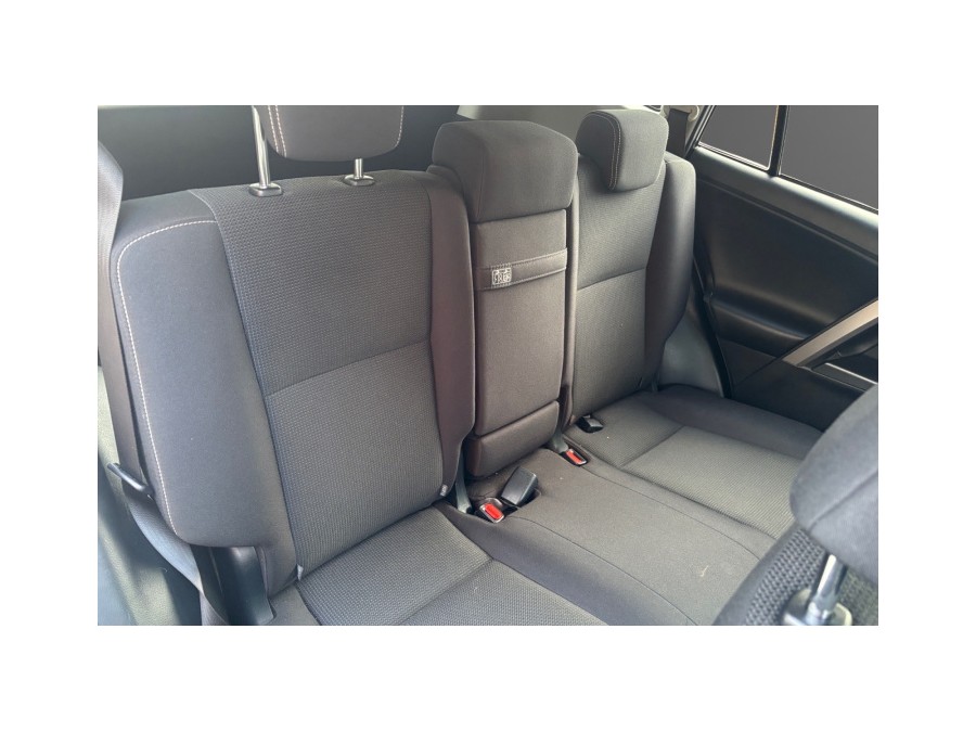 TOYOTA d'occasion RAV4 HYBRIDE DYNAMIC de 2017 Montreuil (93)﻿