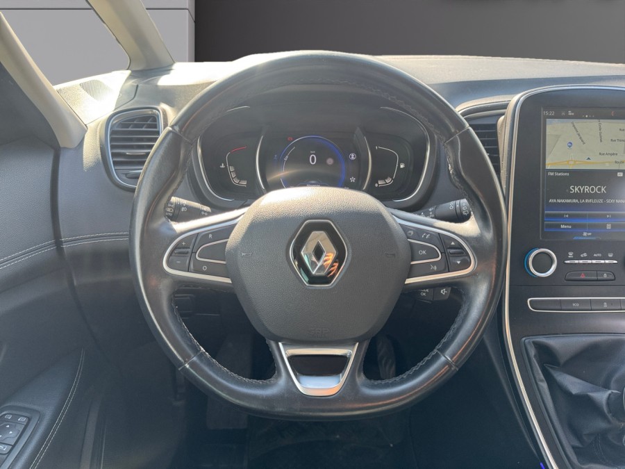 RENAULT d'occasion SCENIC GRAND 1.3i TCE 140 BUSINESS 7P de 2018 Lyon