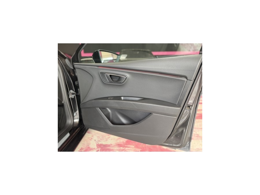 SEAT d'occasion LEON SEAT LEON 1.5 TSI FR DSG7 de 2019 Annecy (74)﻿