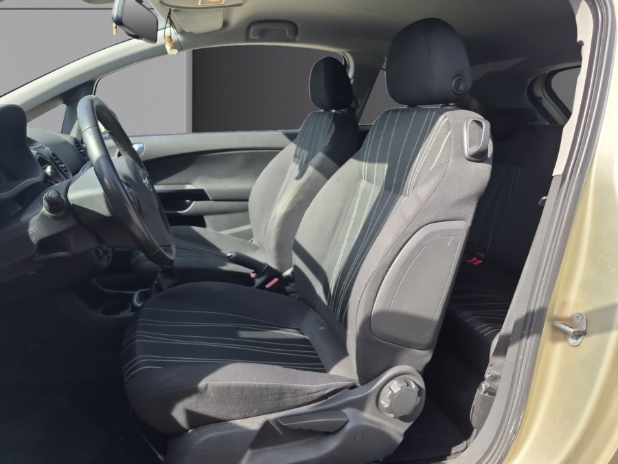 OPEL d'occasion CORSA IV 1.2 TWINPORT 85 EDITION de 2010 Lyon Nord