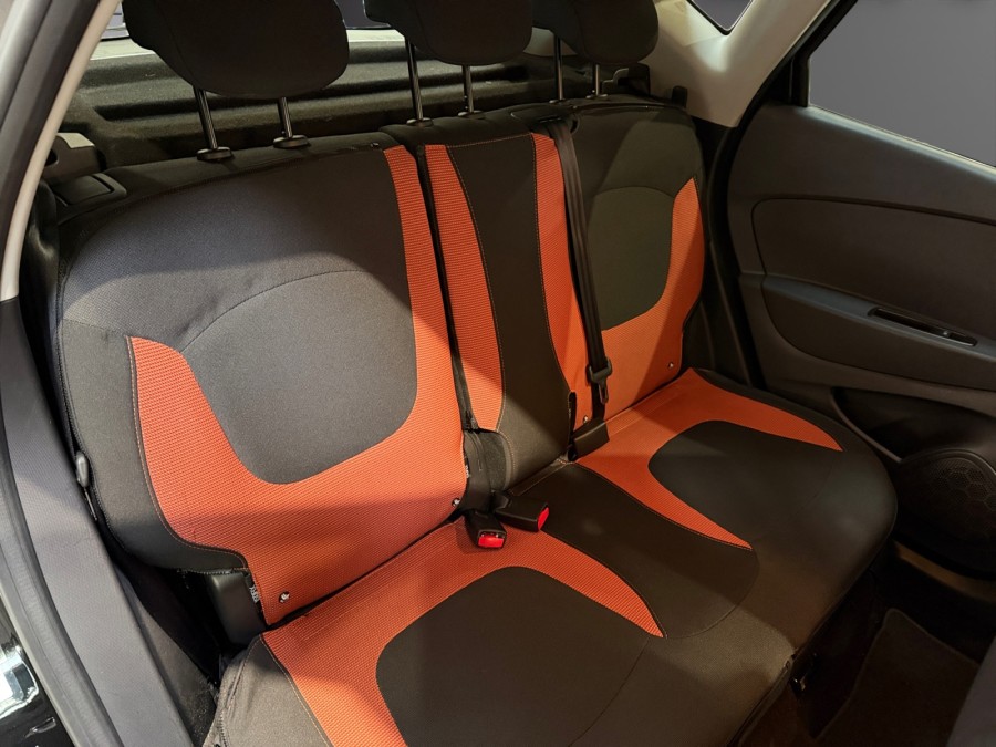 RENAULT d'occasion CAPTUR 1.5 DCI 110 ENERGY INTENS de 2016 Le Havre