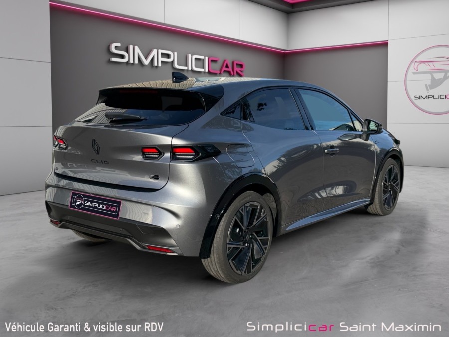 RENAULT d'occasion CLIO 1.8 E-TECH 160 ESPRIT ALPINE de 2026 Saint