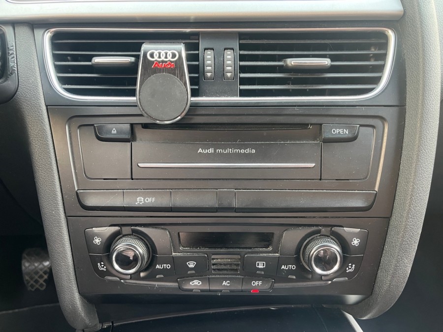 AUDI d'occasion A5 2 TDI 170 DPF ADVANCED EDITION PLUS de 2011 Salon