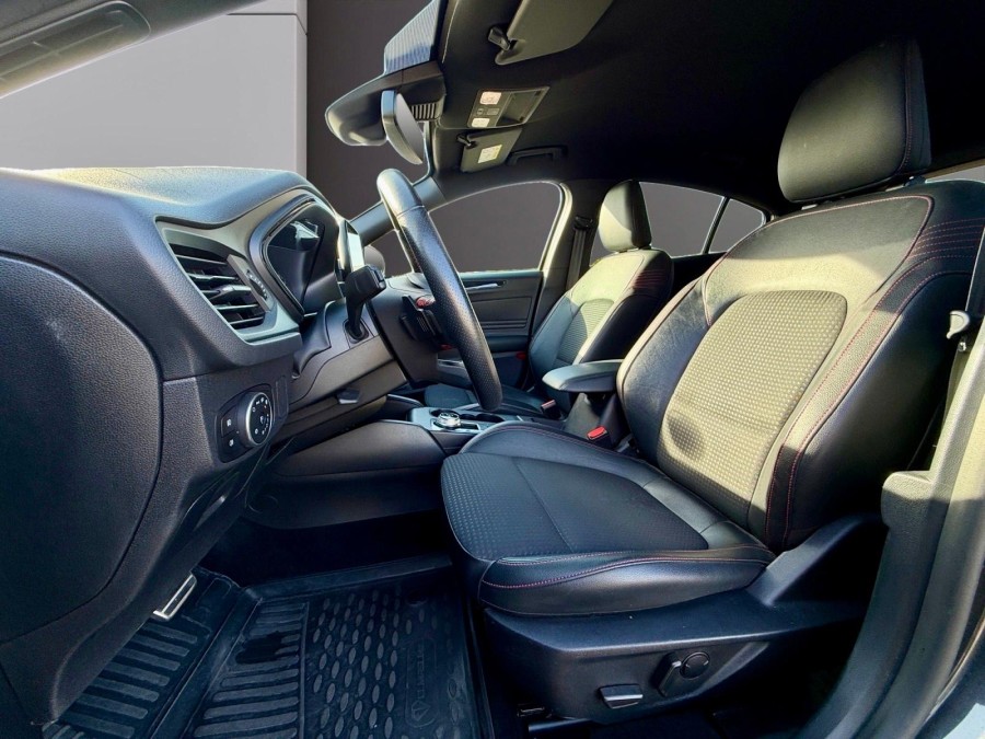 FORD d'occasion FOCUS 1.0 EcoBoost 125ch ST-Line BVA de 2018 Besançon