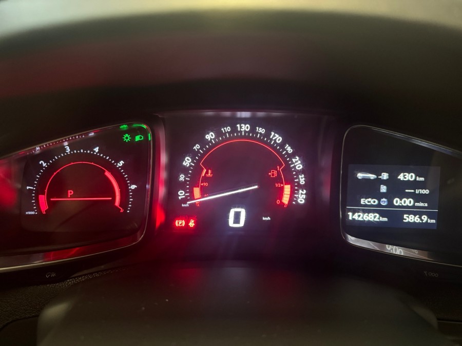 CITROEN d'occasion DS5 2.0 BLUE HDI 180 SPORT CHIC de 2014 St Jean du