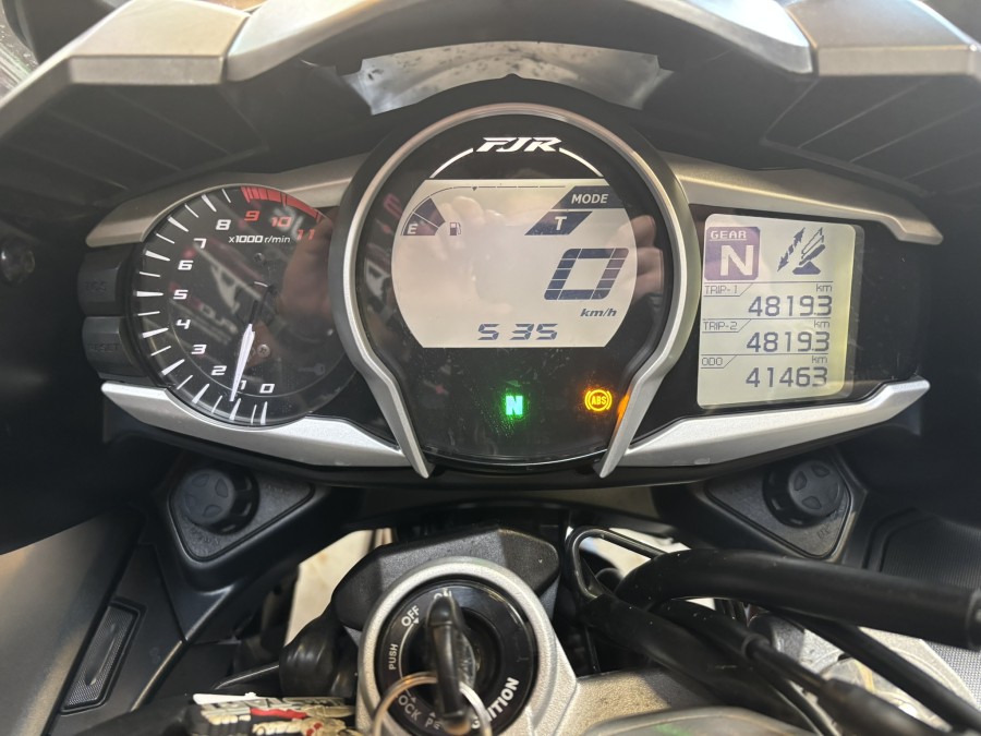 YAMAHA d'occasion FJR1300 FJR de 2013 Besançon (25)﻿