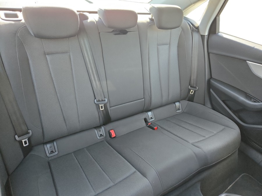 AUDI d'occasion A4 35 TDI 150 S TRONIC AUTO de 2019 Orgeval Verneuil