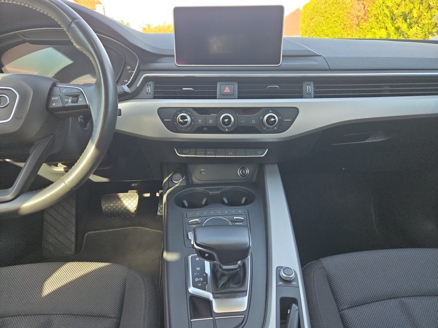 AUDI d'occasion A4 35 TDI 150 S TRONIC AUTO de 2019 Orgeval Verneuil
