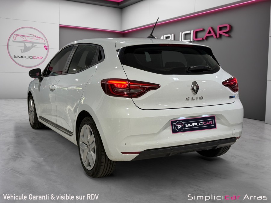 RENAULT d'occasion CLIO 1.6 E-Tech hybride 140ch Business -21N de