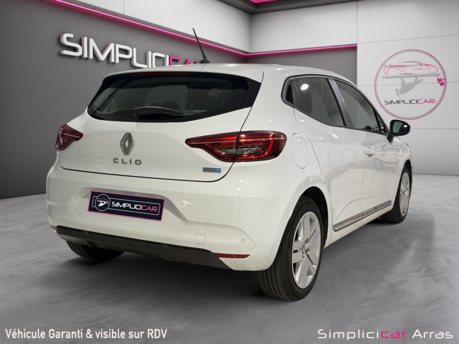 RENAULT d'occasion CLIO 1.6 E-Tech hybride 140ch Business -21N de