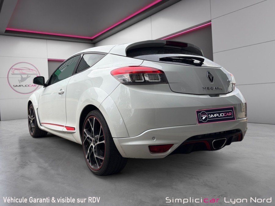 RENAULT d'occasion MEGANE III 2 16V 265 RENAULT SPORT COUPE de 2013