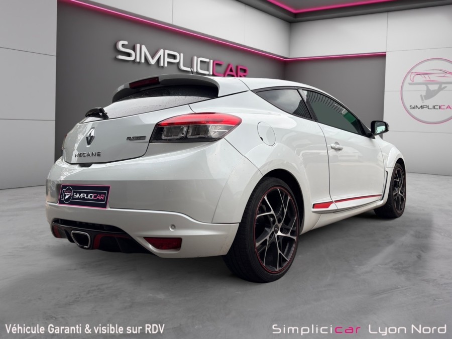 RENAULT d'occasion MEGANE III 2 16V 265 RENAULT SPORT COUPE de 2013