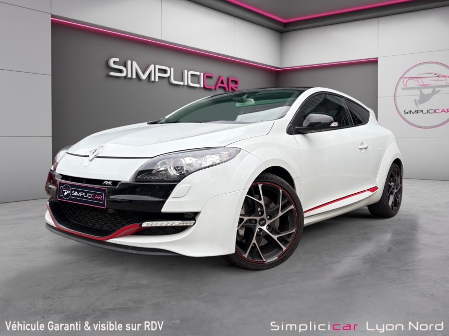 RENAULT d'occasion MEGANE III 2 16V 265 RENAULT SPORT COUPE de 2013