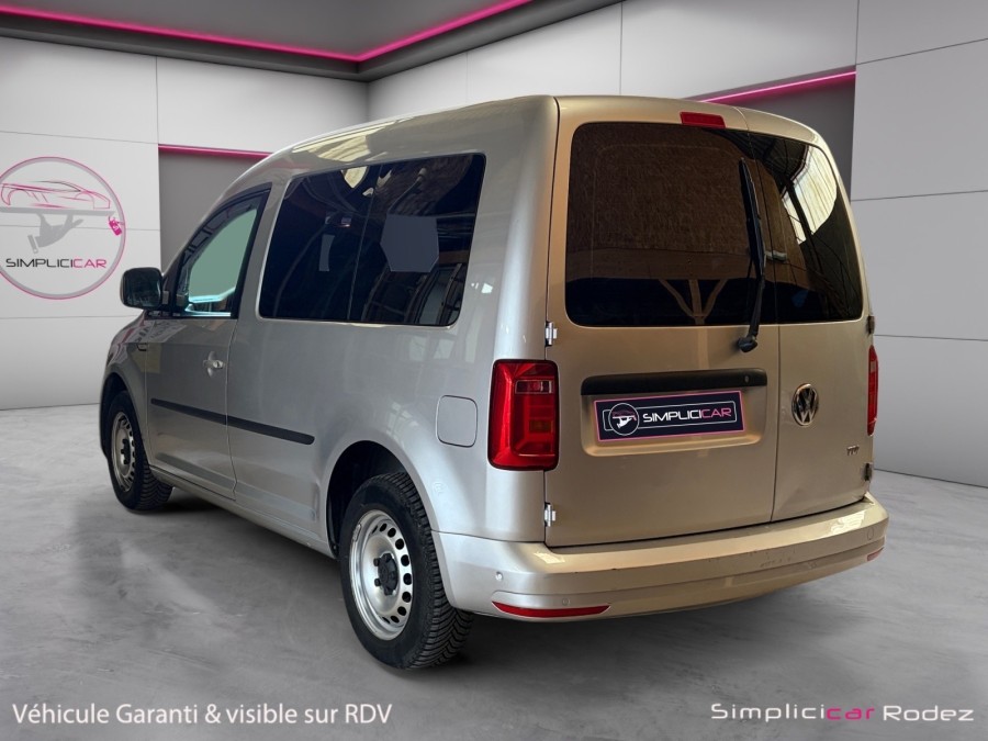 VOLKSWAGEN d'occasion CADDY 2.TDI 102Ch DSG6 de 2017 Rodez (12)﻿