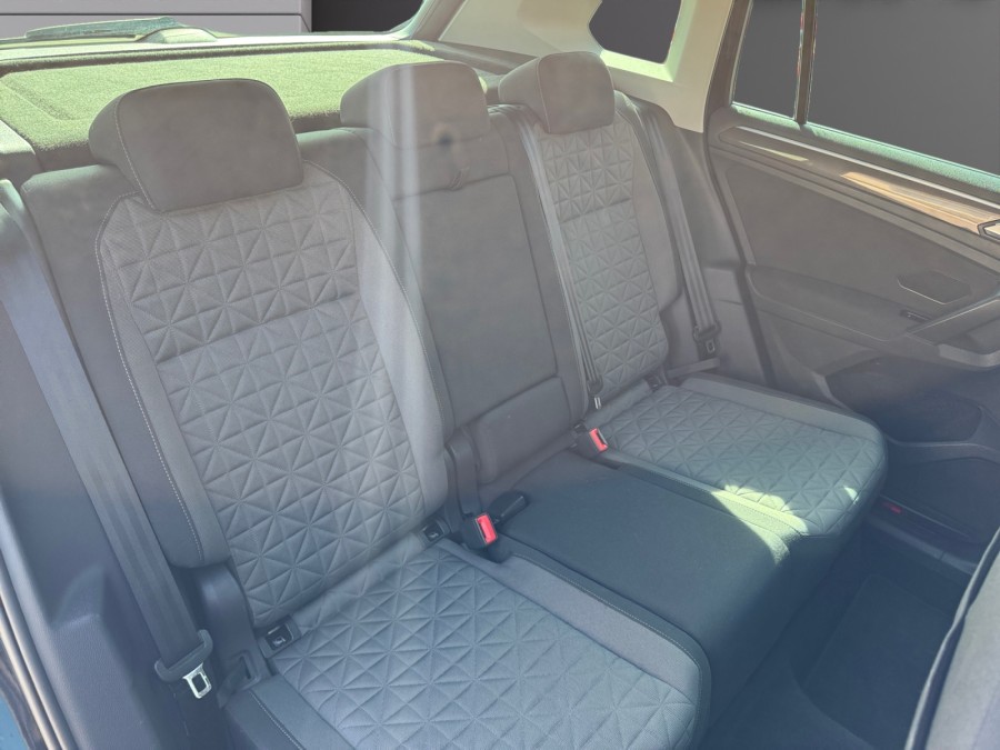 VOLKSWAGEN d'occasion TIGUAN III 2 TDI 150 LIFE DSG de 2023 Beaune