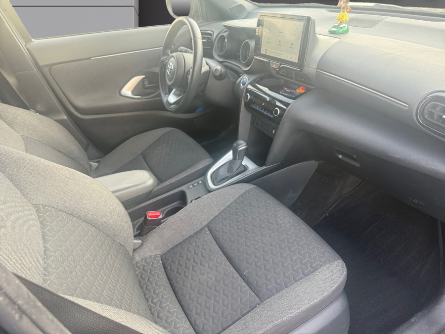 TOYOTA d'occasion YARIS CROSS 116H 2WD de 2023 Andrezieux (42)﻿